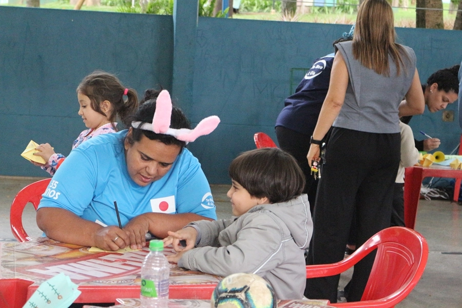 Brincadeiras Cantadas e Ateliê de Dobraduras com o Projeto Sorria – 09/11/2025