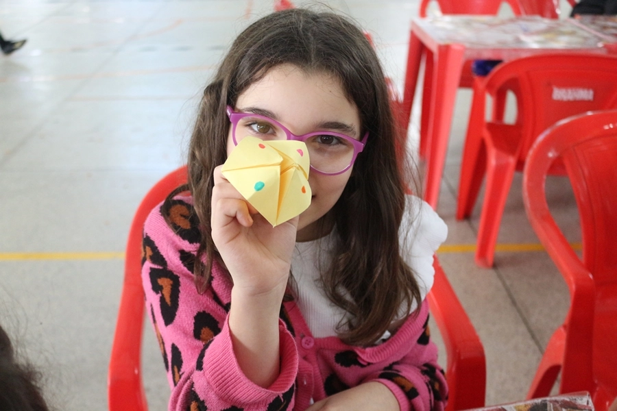 Brincadeiras Cantadas e Ateliê de Dobraduras com o Projeto Sorria – 09/11/2025