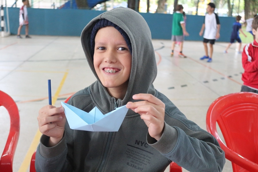 Brincadeiras Cantadas e Ateliê de Dobraduras com o Projeto Sorria – 09/11/2025