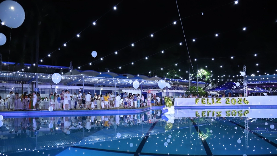 Noite de Réveillon na AABB inspira associados para um próspero 2026