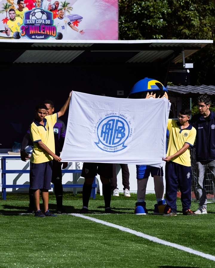 #TBT - Inauguração do Novo Gramado do Campo de Futebol Oficial – 11/04/2026