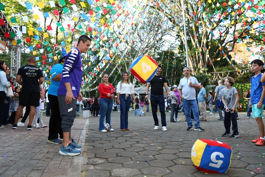 Festa Junina AABB São Paulo com Paulo Miklos e Peixelétrico – 27/06/2026