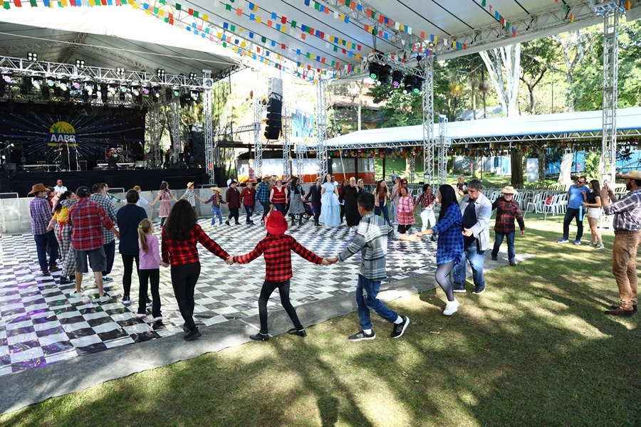 Festa Junina AABB São Paulo com Paulo Miklos e Peixelétrico – 27/06/2026