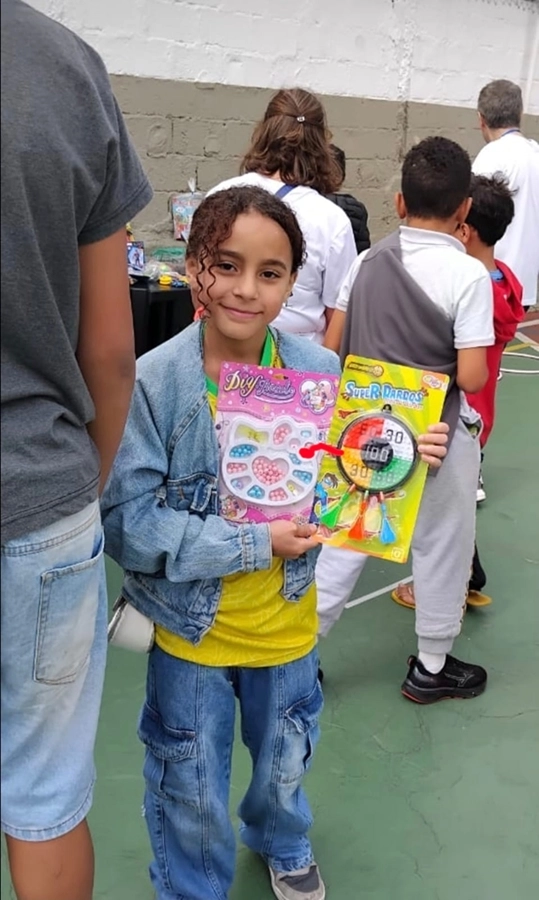 Campanha – Doe um brinquedo e faça uma criança feliz – 18/08 a 04/10/2026