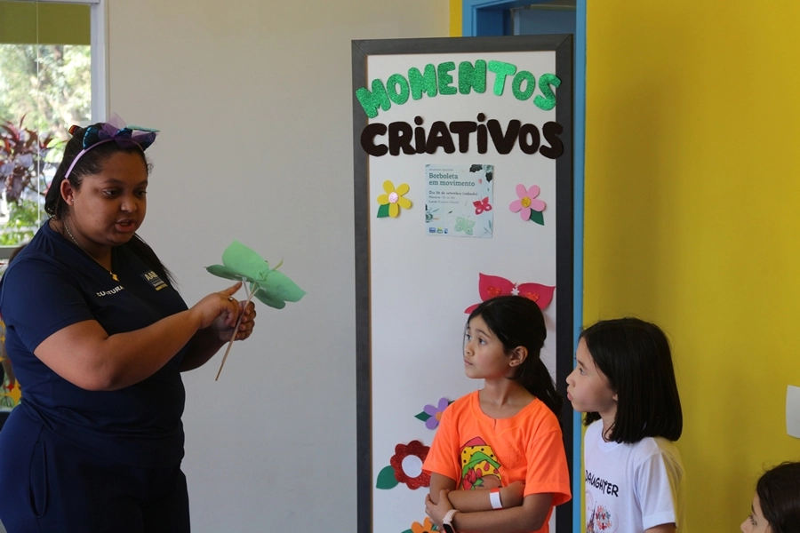 Momentos Criativos – Borboleta em movimento – 26/09/2026