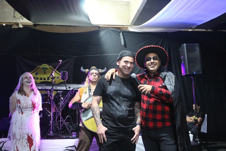 Festa à fantasia Halloween – 18/10/2025