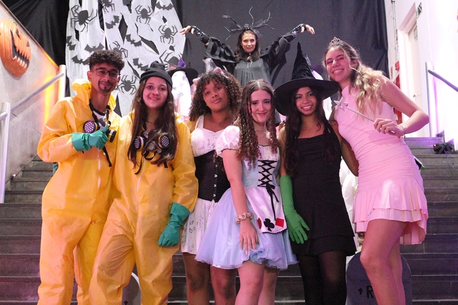 Festa à fantasia Halloween – 18/10/2025