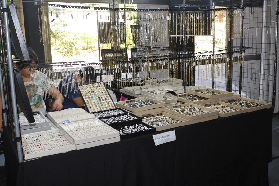 Bazar do Dia das Mães – 25 e 26/04 e 02/05/2026