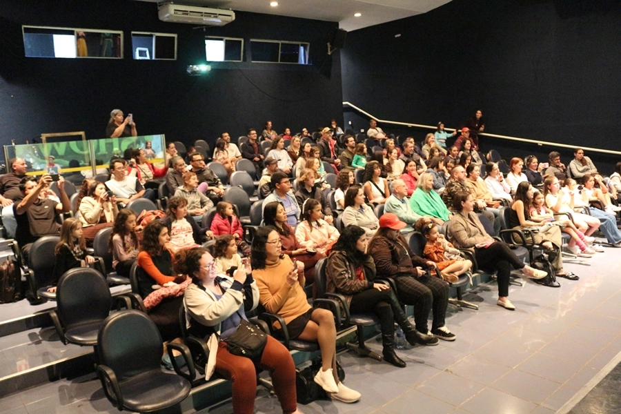 Espetáculo – Em Tão, Tão Distante – 21/06/2026