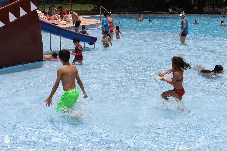 Recreação na AABB com o Projeto Sorria – 06 e 07/12/2025