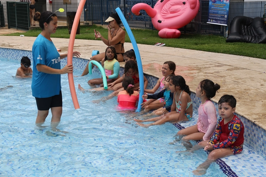 Recreação na AABB com o Projeto Sorria – 06 e 07/12/2025