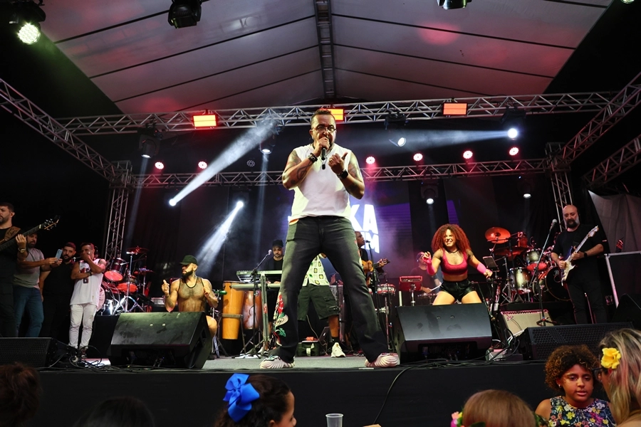 Festa do Hawaii com Tchakabum – 21/03/2026