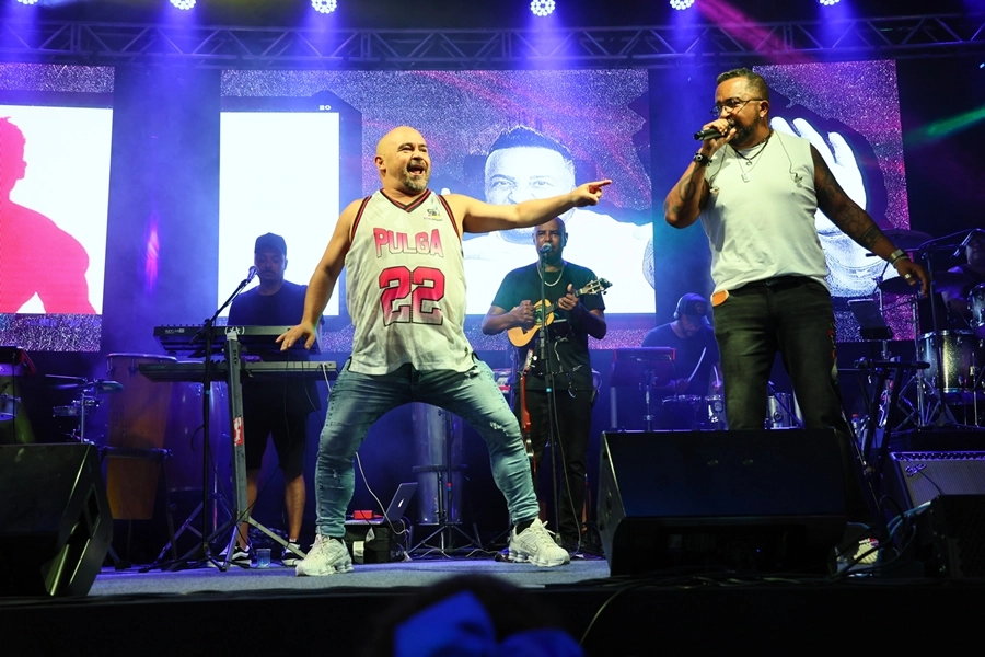 Festa do Hawaii com Tchakabum – 21/03/2026