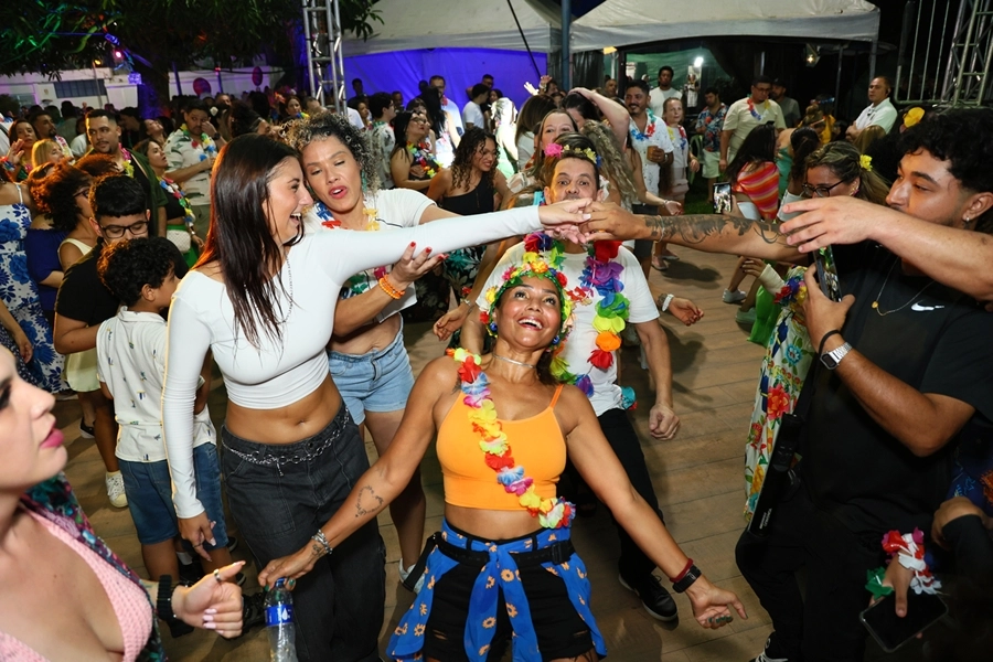 Festa do Hawaii com Tchakabum – 21/03/2026