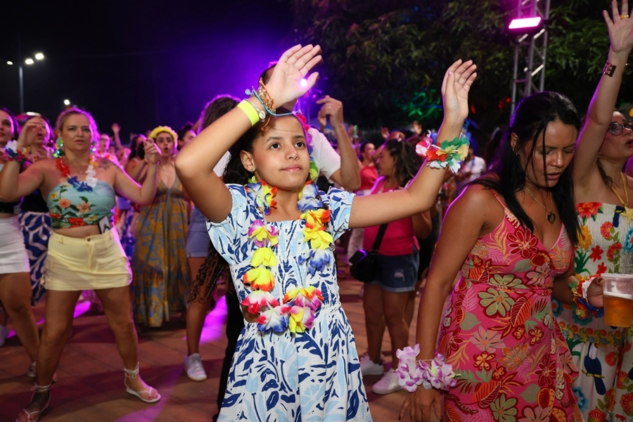 Festa do Hawaii com Tchakabum – 21/03/2026