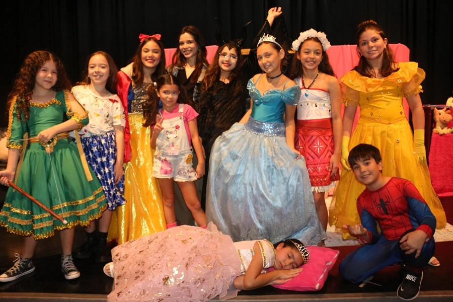 Espetáculo – Luara um Conto de Princesas e Heróis – 21/06/2026