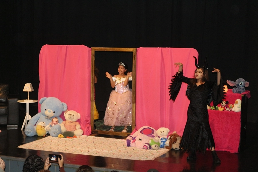 Espetáculo – Luara um Conto de Princesas e Heróis – 21/06/2026